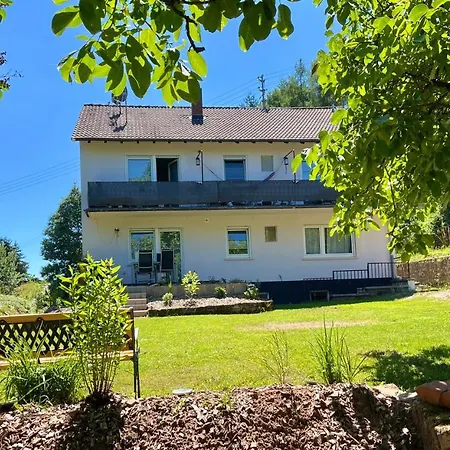 Schoene Ferienwohnung Mitten Im Pfaelzerwaldgebiet Leimen  Buitenkant foto